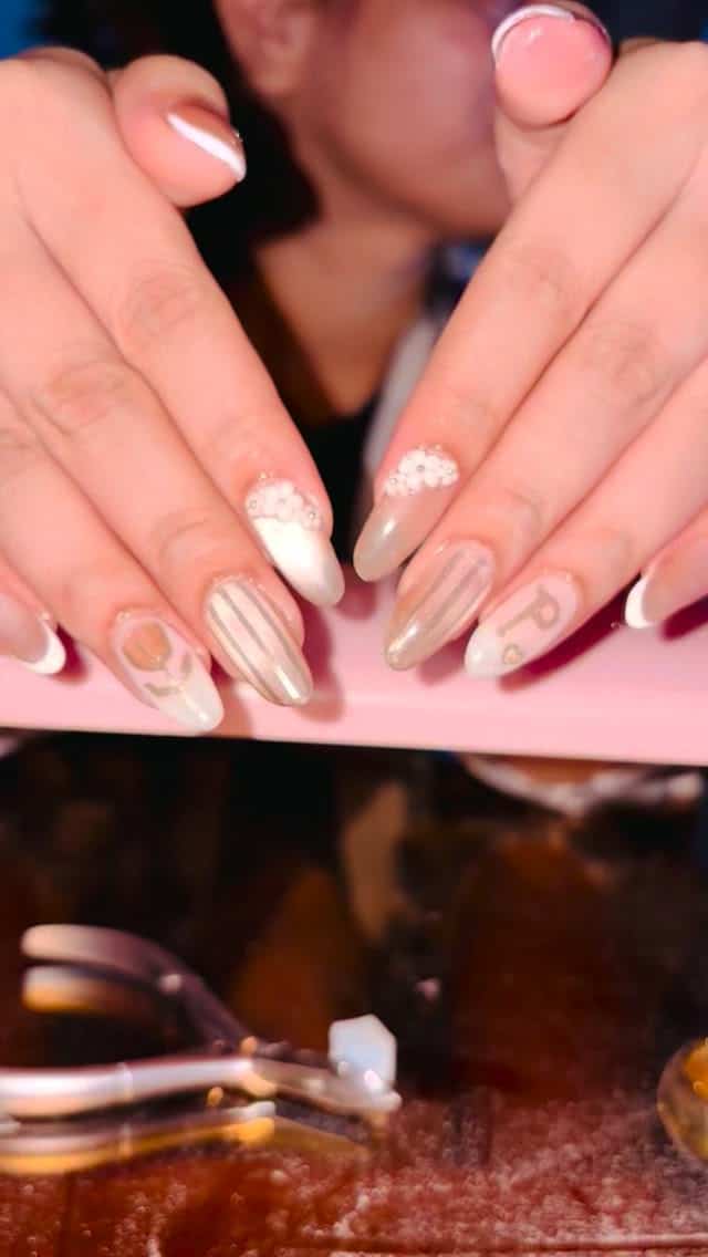 All services available in our second branch 

•hair extensions 
•nail extensions 
•eyelash extensions 
•Beauty work 
•hair expert 
•beauty service 
•hair expert 
#viralvideo #views #nails💅 #eyelashesfordays #beautywork