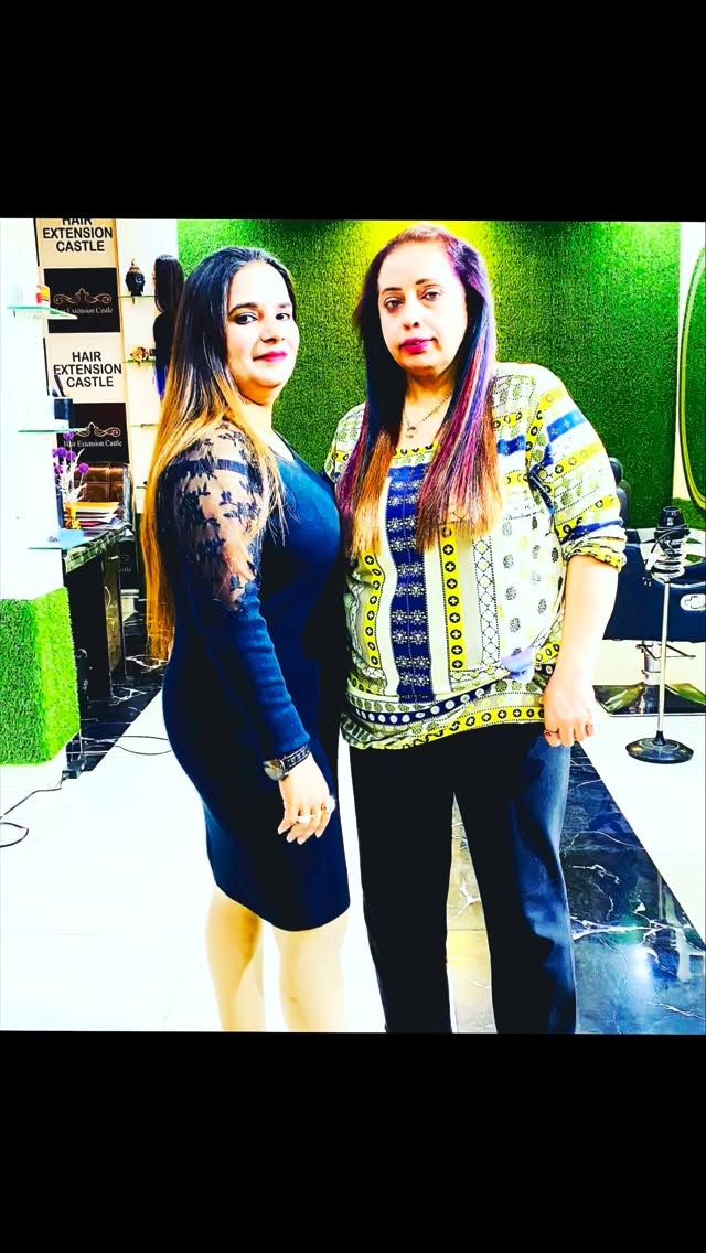 Happy client are the best ♥️🔥
.
.
.
.
.
.
#extensions #indian #longhair #style #festival